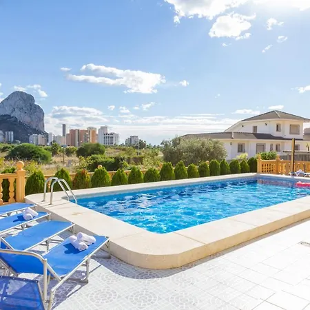 Abahana Villas Maripaz Βίλα